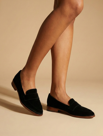 Women's Penny Loafers - Rounded Toe - Low Block Heel - Slip On